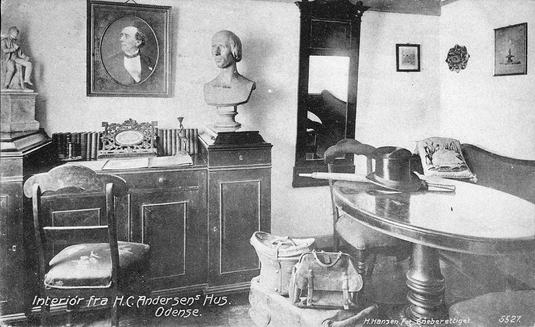 Udstillingen i H.C. Andersens Hus i 1913